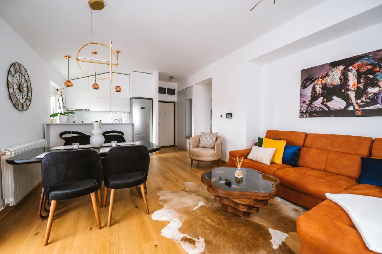 Mikonos Apartman Surcin Ngoại thất bức ảnh